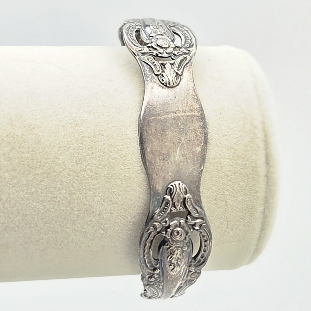 Vintage Oneida Community "Floral II" Spoon Handle Cuff Bracelet – Unpolished